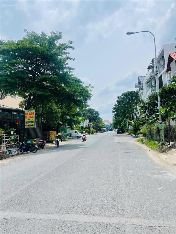 Bán đất mặt tiền khu ven sông ngay gigamall full thổ cư 11 tỷ hơn dân trí đỉnh cao