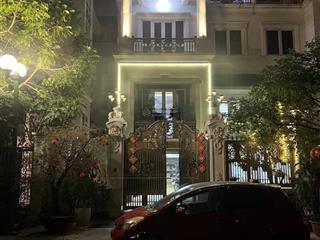Chính chủ bán căn biệt thự lideco hoài đức