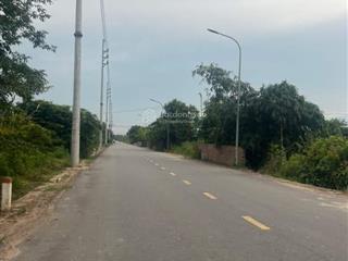 Chính chủ bán đất 1600m2 đất 50 năm tại xã song phương, hoài đức. mặt đường xe container tránh
