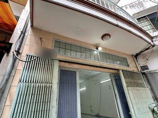 Quận 8  chính chủ cần bán gấp nhà 2 tầng, giá chỉ nhỉnh 2 xx tỷ ( ngay cầu số 2 )
