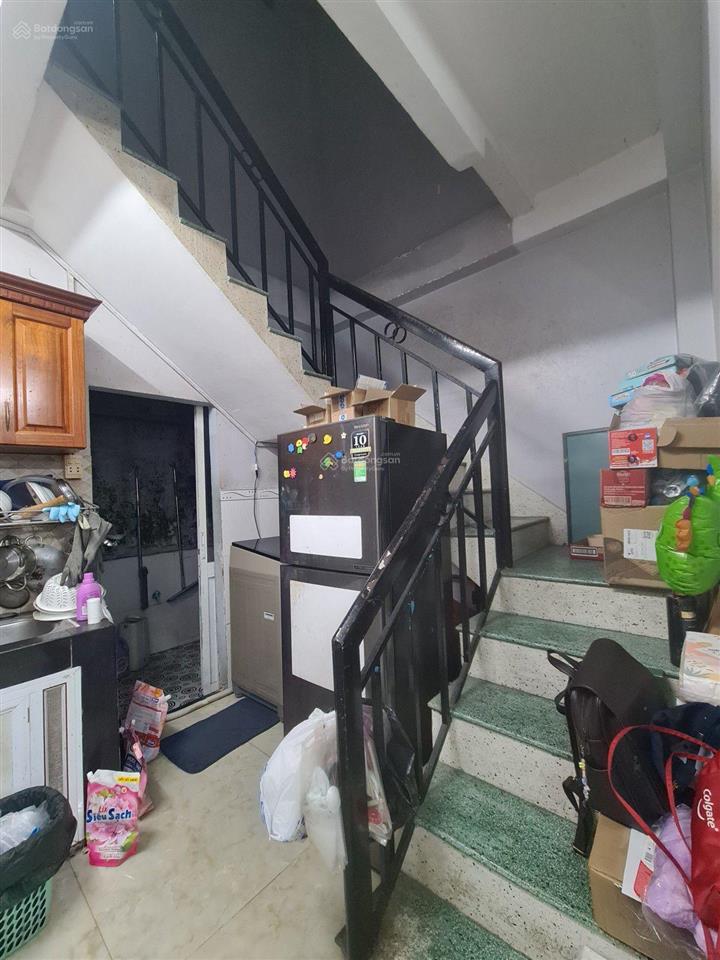 Quận 8  bình đông  nhà 2 tầng  40m cạnh ngay dự án cầu bình tiên  chỉ 3.95 tỷ