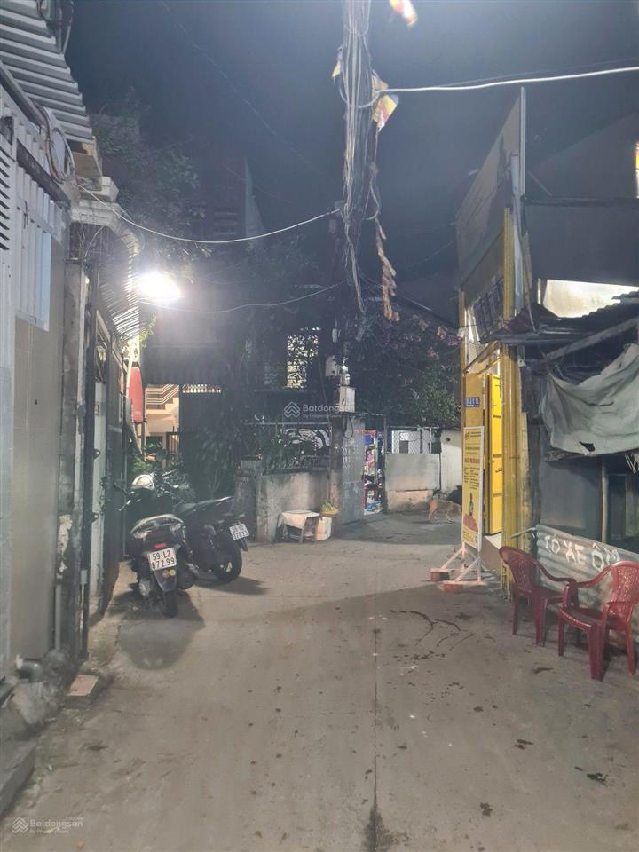 Quận 8  bình đông  nhà 2 tầng  40m cạnh ngay dự án cầu bình tiên  chỉ 3.95 tỷ