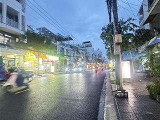 Hưng phú f9q8  46m2 ngang 5m nở hậu 6m  cách mặt tiền hưng phú chỉ vài bước chân. chỉ nhỉnh 4 tỷ