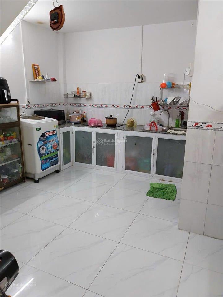 Quận 8, nhà bán đường tám danh, hẻm 3m, 44m2, 2 tầng ở ngay, giá chỉ nhỉnh 4 tỷ.