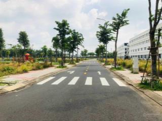 Chủ ngộp ra gấp lô đất 120m2 kđt stc long thành  view công viên siêu đẹp. bán gấp 2ty550