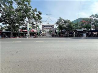Duy nhất 1 lô góc 2mt đường hùng vương, 256m2, ngay chợ vĩnh thanh  nhơn trạch, giá tốt 2tỷ650