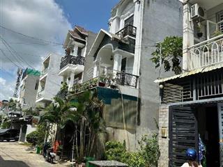 Gấp gấp!!! duy nhất 1 lô 52m2 giá 2 tỷ 750 ngay kdc trường lưu, gần vành đai 3. công chứng ngay