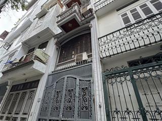 Nhà phân lô xuân thuỷ  35m2  5t  8.2tỷ  mt hơn 4m  ô tô  kinh doanh sầm uấtthủ phủ sinh viên