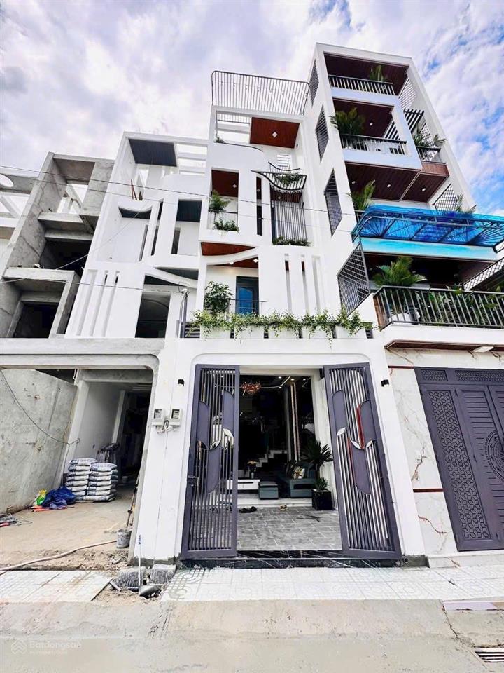 Dãy nhà phố hiện đại sang trọng khu vực đường hà huy giáp, thạnh xuân 25