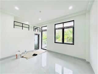 Căn hộ mới 100% ban công đang vào nội thất ngay đại học văn lang cơ sở 3