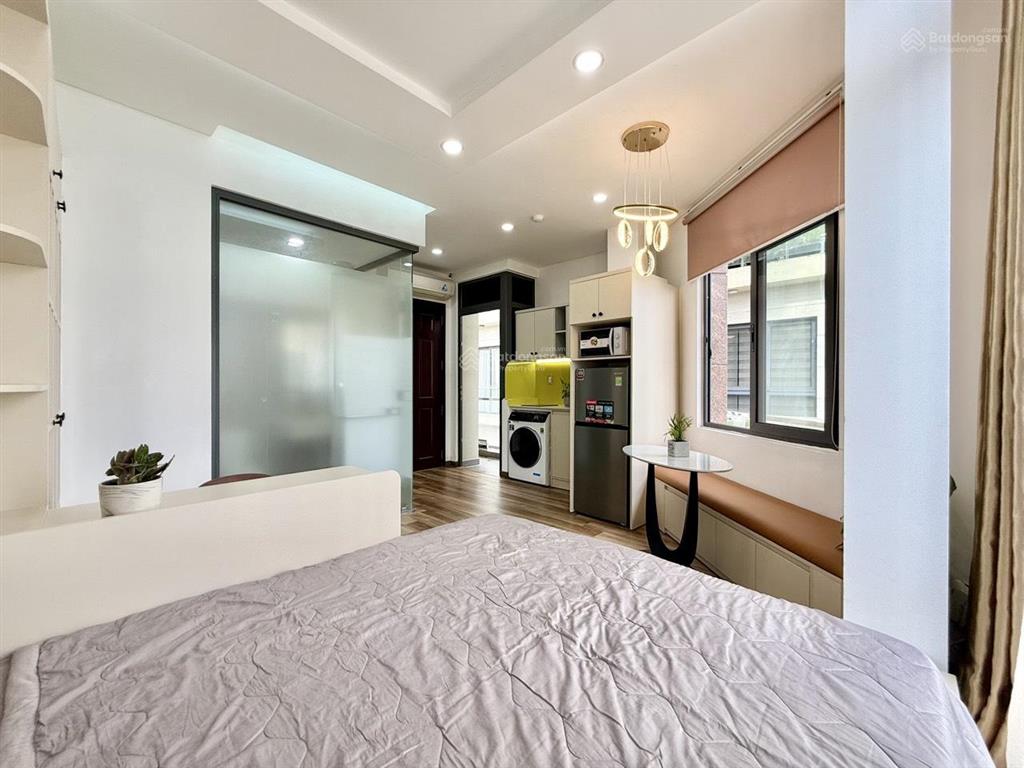 Khai trương căn hộ full nội thất ban công giáp q1 ngay ngô tất tố