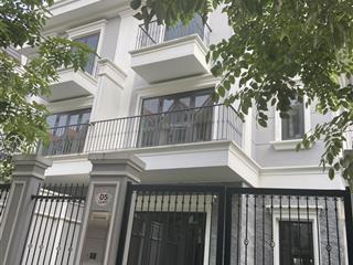 Hoa hậu đa sỹ ( đa sĩ) 35m2, 5 tầng, ô tô, dân xây đẹp full nội thất chỉ hơn 5 tỷ
