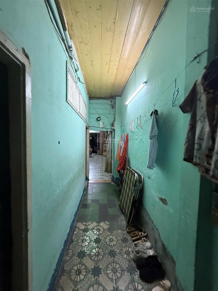 Khu vip bàu cát, gần mt. ngang 4.2m nở hậu. dt 129m2. 2 tầng 5pn nhỉnh 8 tỷ. chỉ 60tr/m2