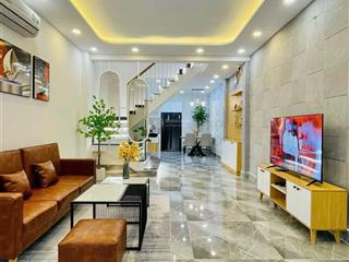 Cô hạnh bán gấp nhà mặt tiền hẻm 282 giá 3tỷ550 dt 67m2 ngô gia tự, quận 10