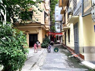 Bán nhà lô góc  thang máy  ngõ thông  ô tô đỗ cửa  nghĩa tân, cầu giấy