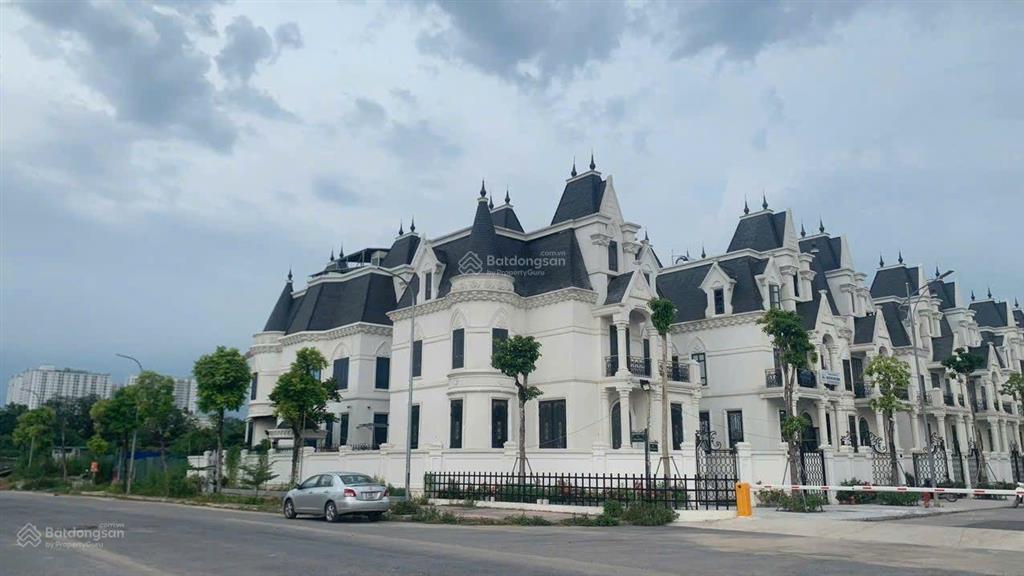 Bán bt tại jade square, 3x tỷ, 120m2, view đẹp, giá ưu đãi, bắc từ liêm, hà nội