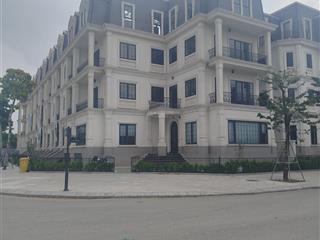 Cho thuê shophouse tại khu ngoại giao đoàn, 270m2, hàng hiếm tại hot