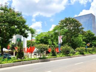 Bán đất mặt phố lạc long quân, 152,3m2, đã có giấy phép xây 1 hầm 7 nổi 1 tum.  0904 562 ***