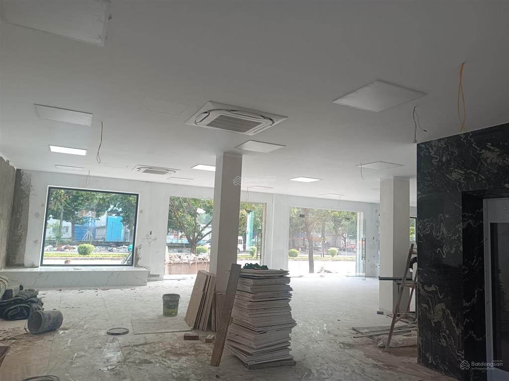 Bán nhà biệt thự tp giao lưu, diện tích 128m2, mặt tiền 8m, view đẹp, q. bắc từ liêm, hn