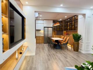 Bán gấp căn hộ cao cấp 103m 3pn ct4 mỹ đình  vị trí vàng,gần nhiều trường học điểm, sổ đỏ lâu dài