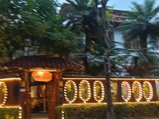 Cho thuê biệt thự trung tâm quận ba đình hà nội diện tích 120m2 x 3,5 tầng mặt tiền 8m