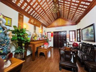 Siêu hiếm! phân lô văn cao, ngõ thông ôtô tránh, gara ôtô, gần hồ tây, ô chờ thang máy. dt 48m2*6t