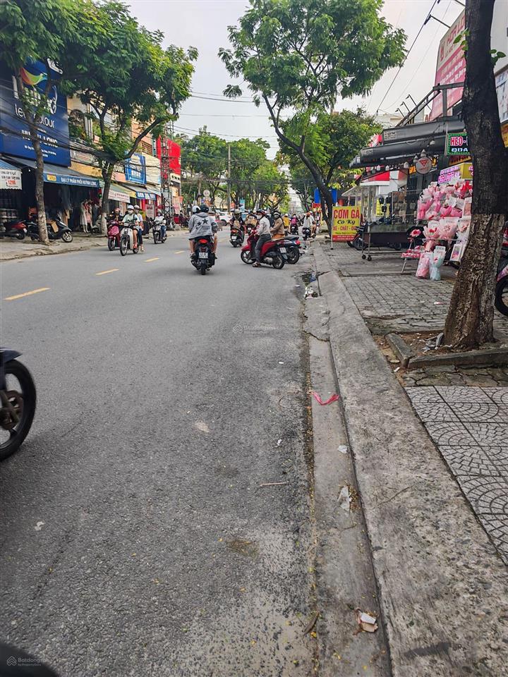 Bán đất tại đoàn hữu trưng, 5,2 tỷ, 107m2 giá cực chất