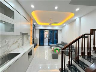 Nhà đẹpgiá rẻ ! bán nhà trần duy hưng cầu giấy5t 30m2 mt3.8m 8.45 tỷkinh doanh sầm uất