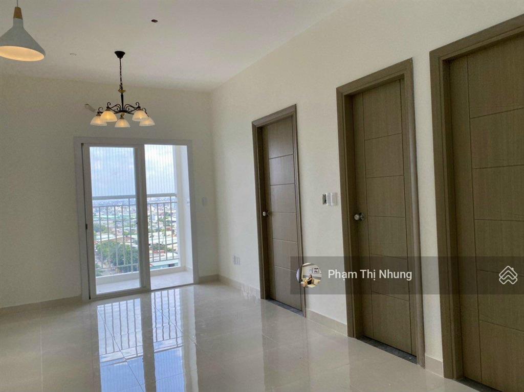 Chính chủ bán căn hộ green town 53m2/2pn, pk rộng rãi, có balcon, giá 2.04 tỷ 0934 568 ***