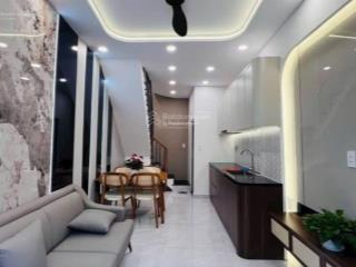 1 căn duy nhất!! 80m2 mà giá 1 2 9 0 tỷ, shr, cách chợ 5p di chuyển, bà điểm, hóc môn, tp hcm .