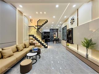 Nhà đẹp giá rẻ ở nguyễn thị minh khai, dĩ an ngay ngã tư chiêu liêu, cho thuê 12tr/tháng