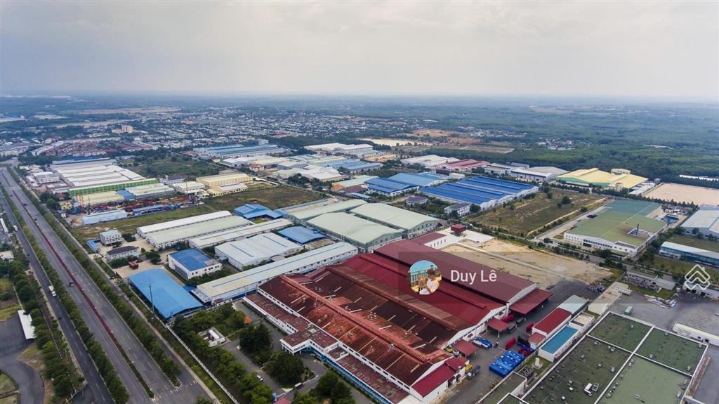 Giá chỉ 590triệu có ngay lô đất ở đ. ne 8, p.thới hoà,tp.hcm, dt khủng 300m2,cách ql 13 chỉ 100m,