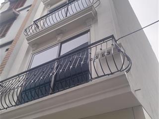 Bán nhà lô góc 31m2. 5 tầng tại hồ tùng mậu, mai dịch, cầu giấy, hà nội, giá ưu đãi chỉ với 8,5 tỷ