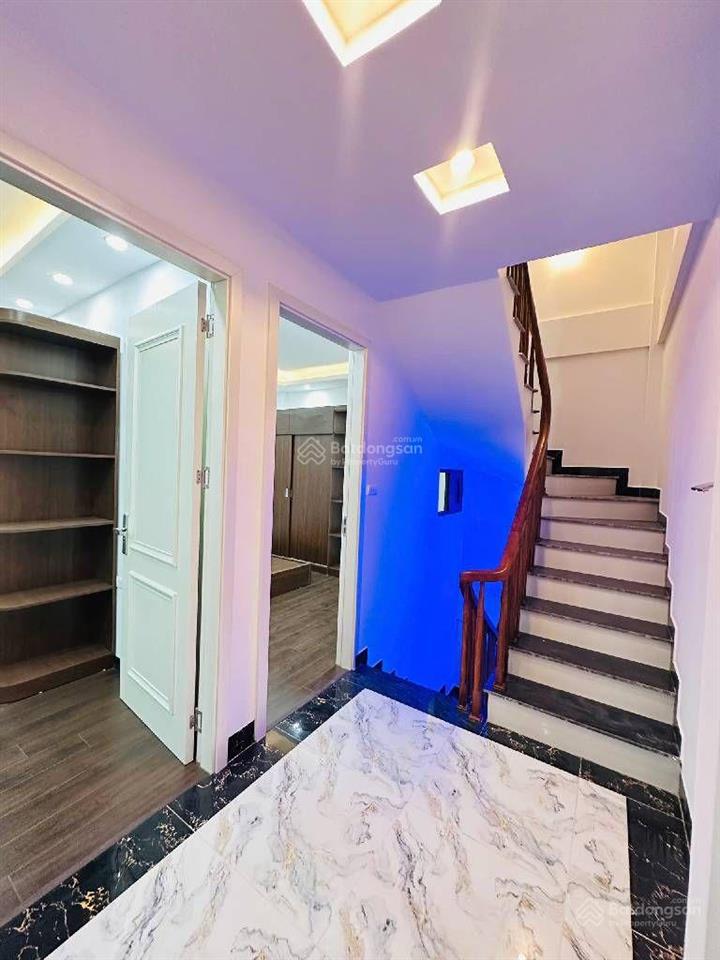 Bán gấp nhà 54m2, 6pn, 5t tại kim chung, hoài đức, nhà mới diện tích lớn giá hợp lý sổ đỏ nở hậu