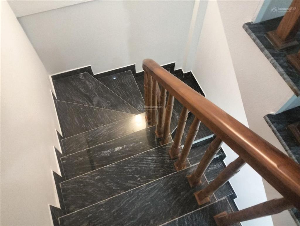 Hàng hiếm tại xã kim chung, hoài đức, hà nội, 6,8 tỷ, 36 m2 thiết kế 5 tầng 6 ngủ sát ql 32