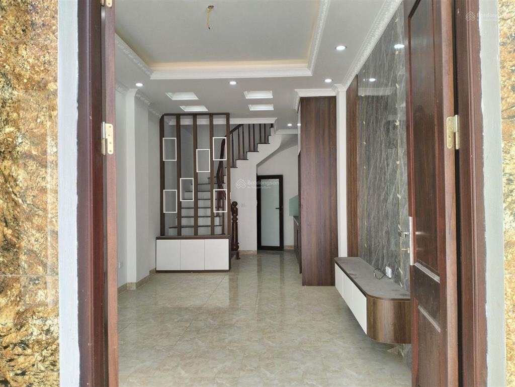 Bán nhà 30m2 thiết kế 5 tầng mới koong tại xã kim chung, hoài đức, hà nội nhà đầy đủ công năng