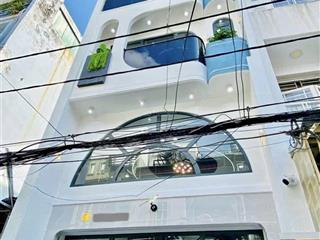Cần bán nhà đường an dương vương, p4, quận 5  giá6tỷ170/84,6m2 (4,7x18m). đang cho thuê 32 tr/th