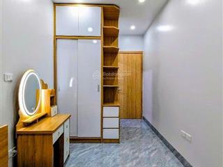 Bán nhà phố cát linh ô tô 5 tạ đỗ của. 20m2. 5 tầng sổ đỏ giá 4,8 tỷ