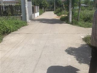 Đất 2 mặt kiệt bêtông oto tránh thôn phú quý, đại hiêp.
dt 137m2, 5 27m, giá  950btrieu