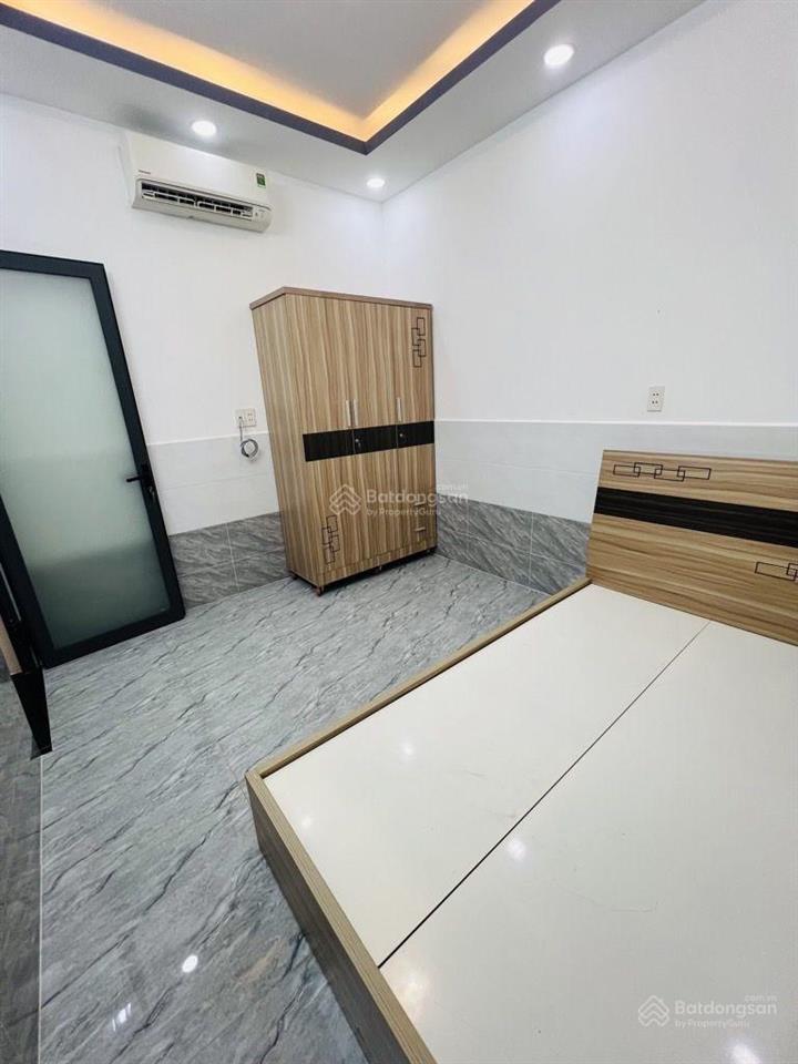 Chỉ 5,49 tỷ nhà đẹp sát mặt tiền lâm văn bền, tân kiểng, quận 7  dt 5x10m  3 pn