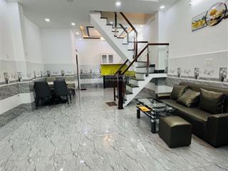 Chỉ 5.3 tỷ nhà đẹp sát mặt tiền lâm văn bền, tân kiểng, quận 7  dt 5x10m  3 pn