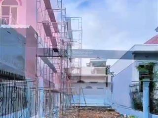 Chỉ 4.2 tỷ đất xe hơi đỗ cửa phường phú thuận, quận 7. dt 90.8m2 nở hậu đẹp, kdc hiện hữu, shr