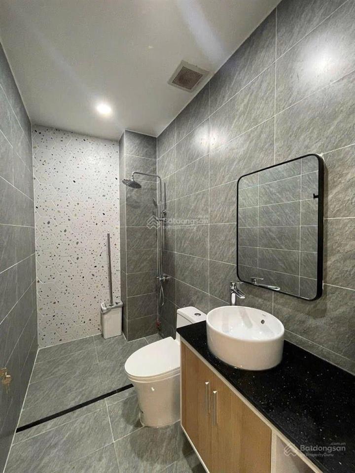 3.9 tỷ nhà đẹp lâm văn bền, quận 7, dt 6x8m, full nội thất cao cấp