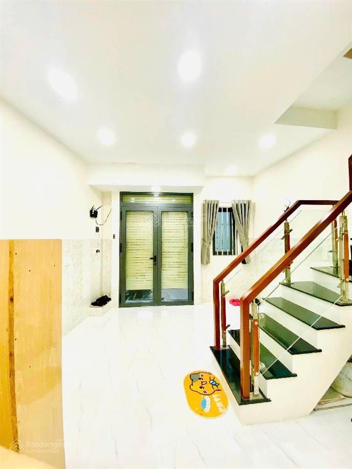 Nhà lâm văn bền quận 7 xe tải tránh  dt 27m2 (ngang 4m) chỉ 2.8 tỷ