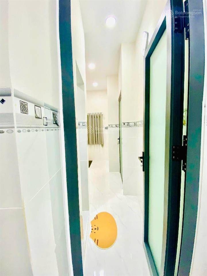 Nhà lâm văn bền quận 7 xe tải tránh  dt 27m2 (ngang 4m) chỉ 2.8 tỷ