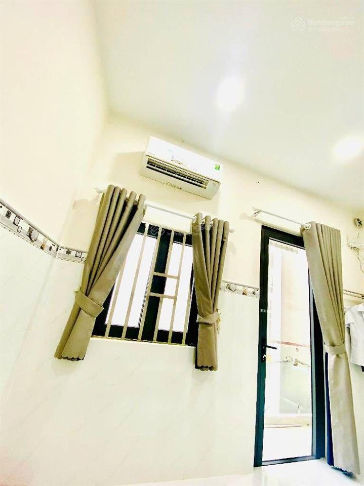 Nhà lâm văn bền quận 7 xe tải tránh  dt 27m2 (ngang 4m) chỉ 2.8 tỷ