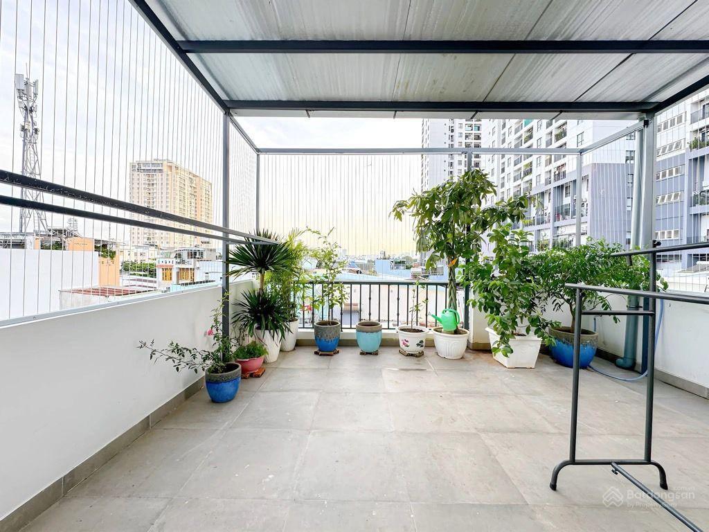 Nhà 4 tầng lâm văn bền  tân kiểng  quận 7  7pn  dt 61.2m2. dòng tiền 30tr  chỉ 7 tỷ 5