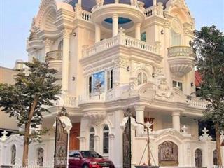 Chính chủ bán 8 căn biệt thự vườn đào  lô góc đắc địa víp nhất hồ tây