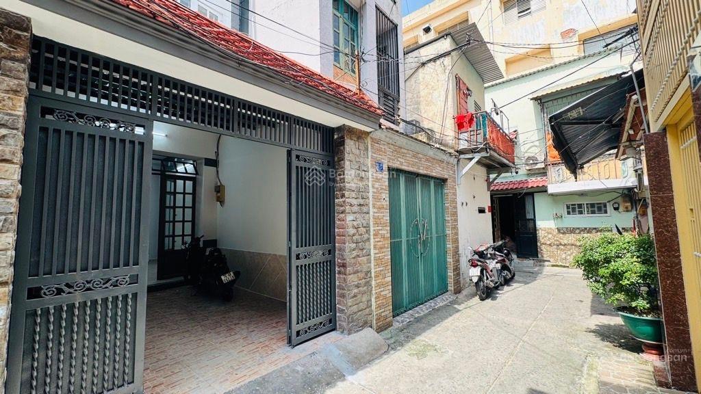 7tỷ500 (tl) nhà 3 tầng đẹp, dt3,9x16m, trệt 1 lầu, sân thượng, 3pn,3wc | dương bá trạc, quận 8