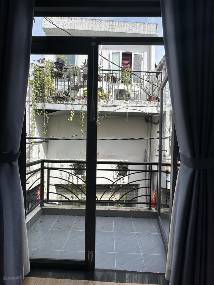 Đường dương bá trạc, phường chánh hưng (p. 1 cũ), quận 8 diện tích 4m x 6m, 2pn, 1wc